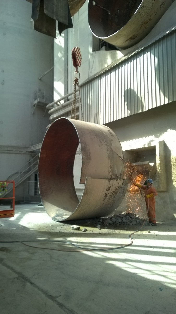 HopeCementWorks's tweet photo. Major Surgery progressing well on our Kiln Today - Top Engineering - Top Team @hopecement https://t.co/csQoZ6mRKn