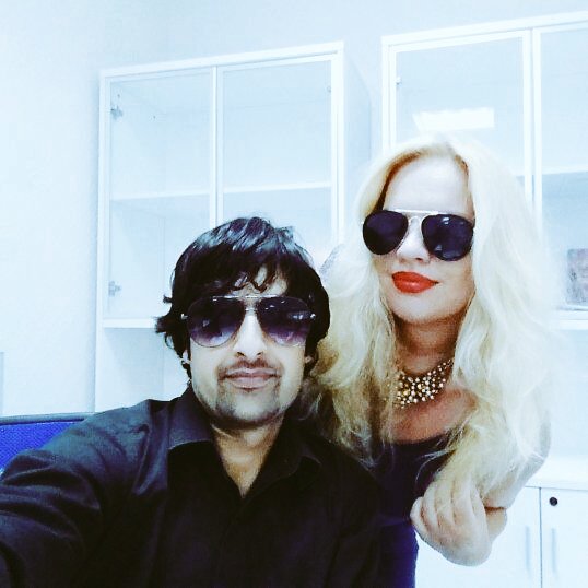 asadhashmi66's tweet photo. #Asadhashmi #Models #Model #menfashionpost #menswear #Mypession #mydubai #Dubaimadia #dubailife #dubaimash https://t.co/P1ShQdwa4f