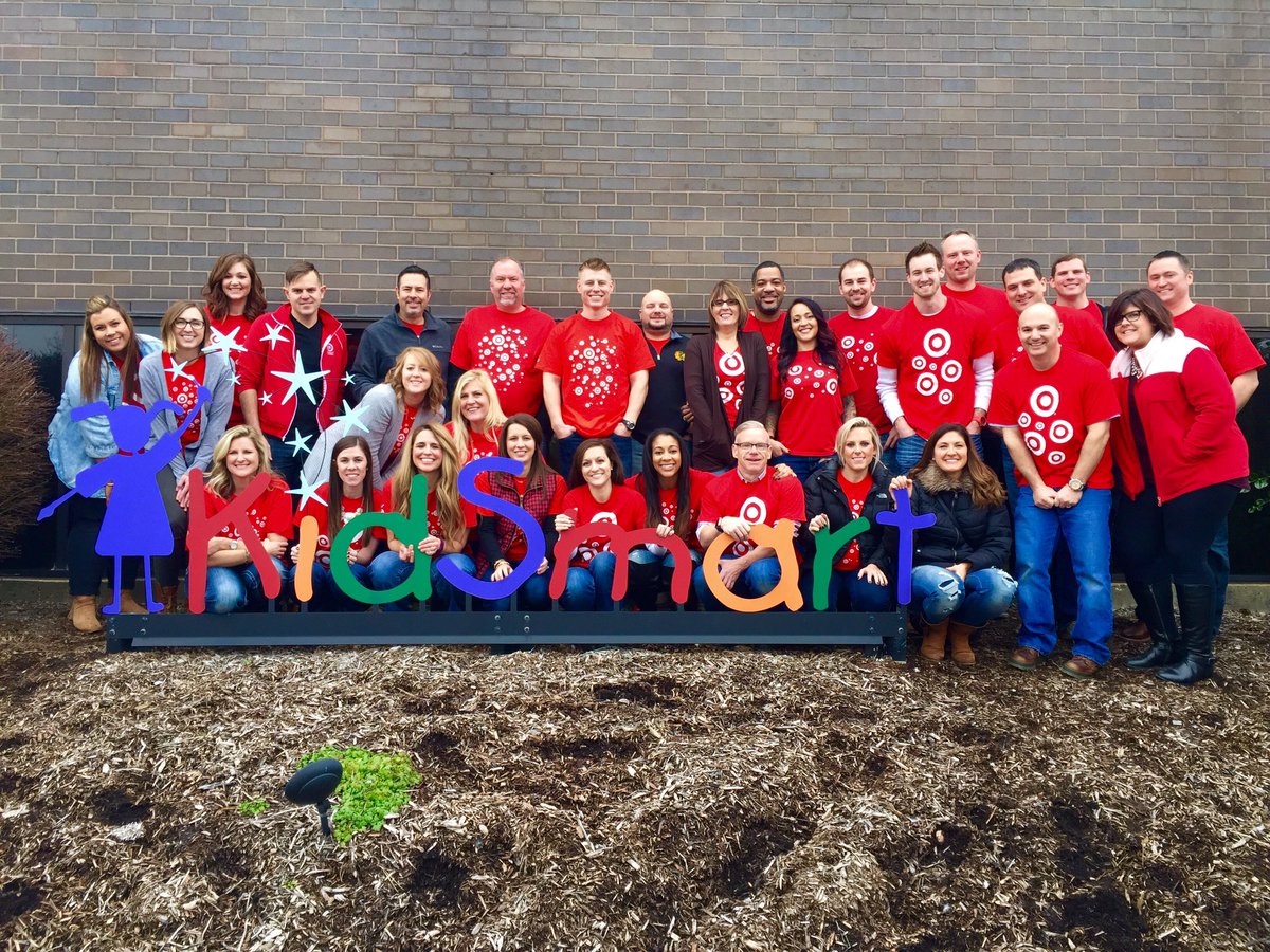 Welcome to G194 <a href="/A_Leigh_/">AV</a>  we are so excited to have you! See you soon in St Louis!! <a href="/lancem313/">Lance Moade</a> <a href="/wwfowler/">Wes Fowler</a>