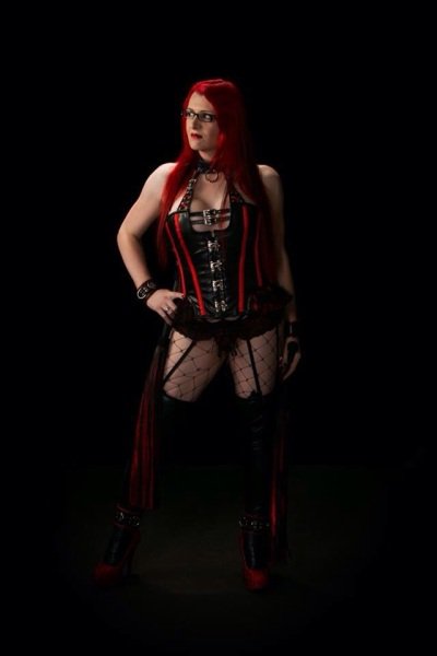 These devious #dommes are ready to play! <a href="/MistressTetra/">Domina Tetra</a> and <a href="/ladyscarlettsin/">Lady Scarlett Sin</a> are ready to rock your world! #femdom