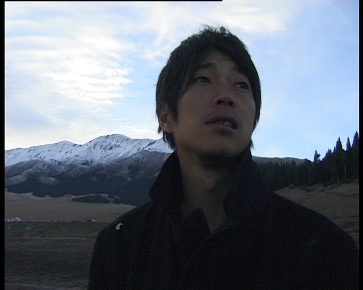 FilmLinc's tweet photo. Ju Anqi's low-fi adventure doc POET ON A BUSINESS TRIP won the Grand Prize at @JIFF2000: https://t.co/Jrmyehzpub https://t.co/cVRkLrhJbV