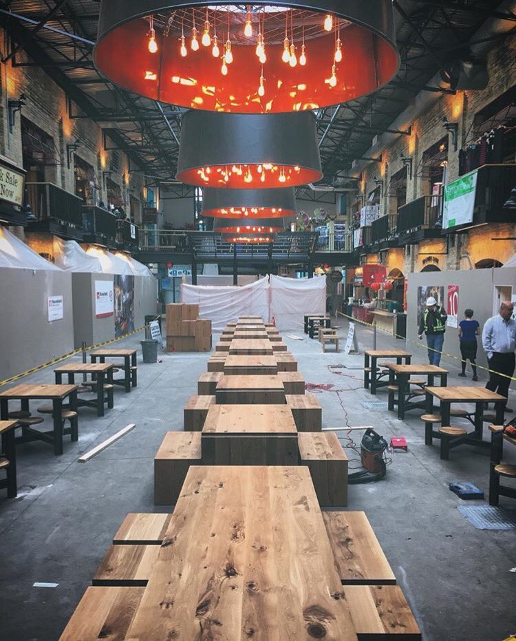 erinriediger's tweet photo. Reno @TheForks market by @numberTENarch lighting and custom @WoodAnchor tables in place. Anyone in for a feast? https://t.co/B6T2QGTEaK