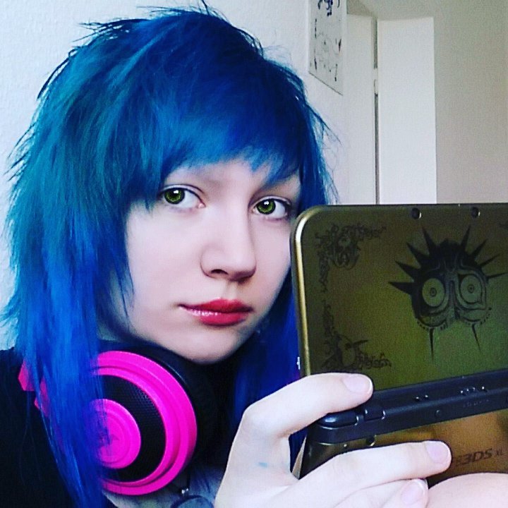 ChkariChlari's tweet photo. Just fun with my pokemon
#pokémon #ds #game #gamergirl #otaku #emo #emoscene #scene #zelda #thelegelndofzelda https://t.co/RbcrBNbwrN