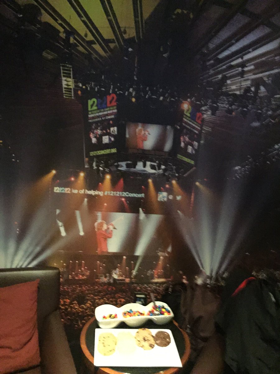 MPGMAC's tweet photo. TELEDOMANI THANKS @dscicorp @Vonage @1800BROADVIEW NEW HORIZONS &amp; THE AGENTS FOR ROCKIN' AT THE IRON MAIDEN CONCERT https://t.co/utFnLeegQm