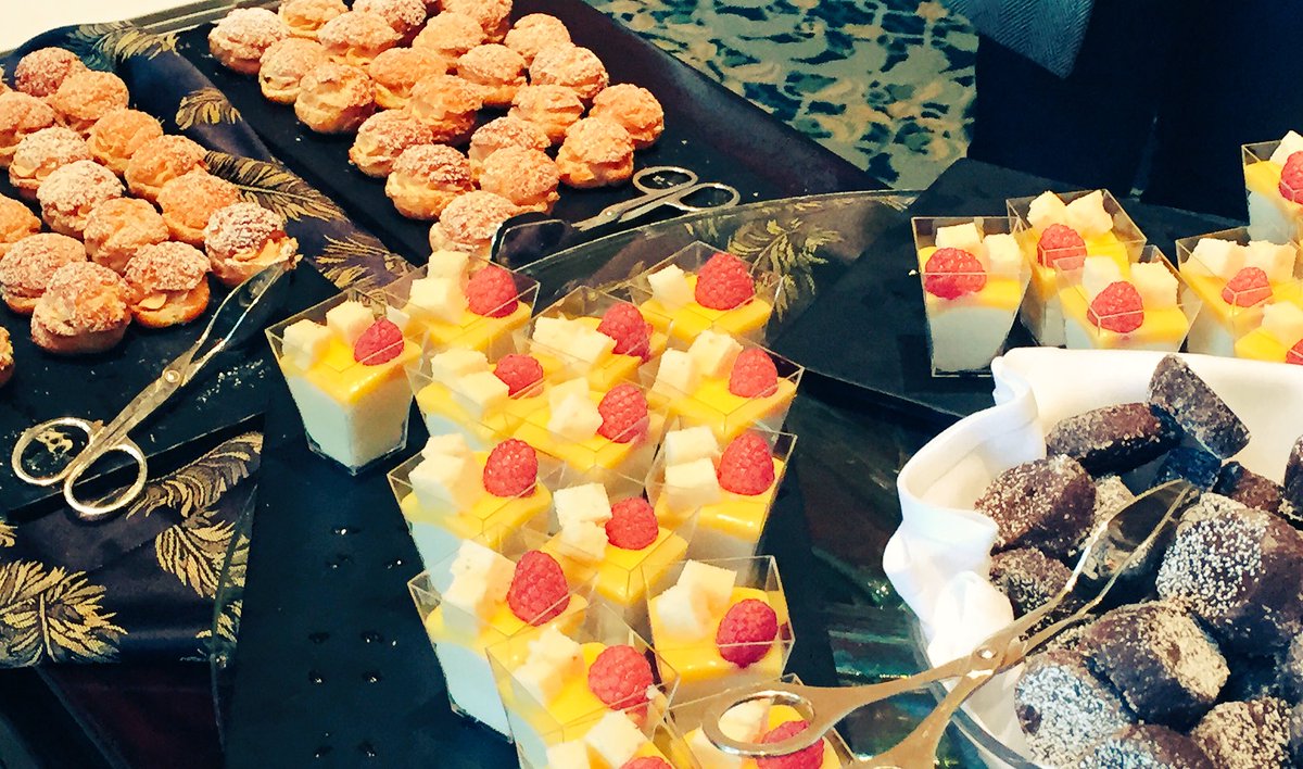 Boutonski's tweet photo. Dessert spread alert; thx @LifeScienceWA ;ya know we're headin'back to work, zzzz :) #lifescienceWA https://t.co/qf9UuRmQoF