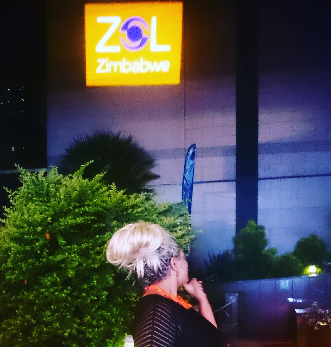 ameera_mims's tweet photo. #Zolon #ZolLove.. So excited for my new fibre package @ZOLconnect https://t.co/0MPceNo0mD