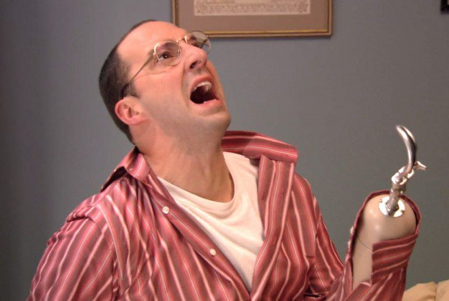 UPROXX's tweet photo. Tony Hale explains the holdup with #ArrestedDevelopment season 5 📺 https://t.co/JneHKzpUuC https://t.co/oQ0M2C3Iji