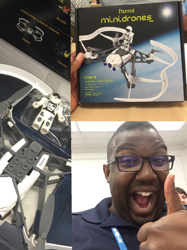 dannyfabre's tweet photo. Thank you @CrestronHQ for the gift @avisplinfo @AVISPLCanada #SAS2016 TEAM6! https://t.co/1klHzFVO9x