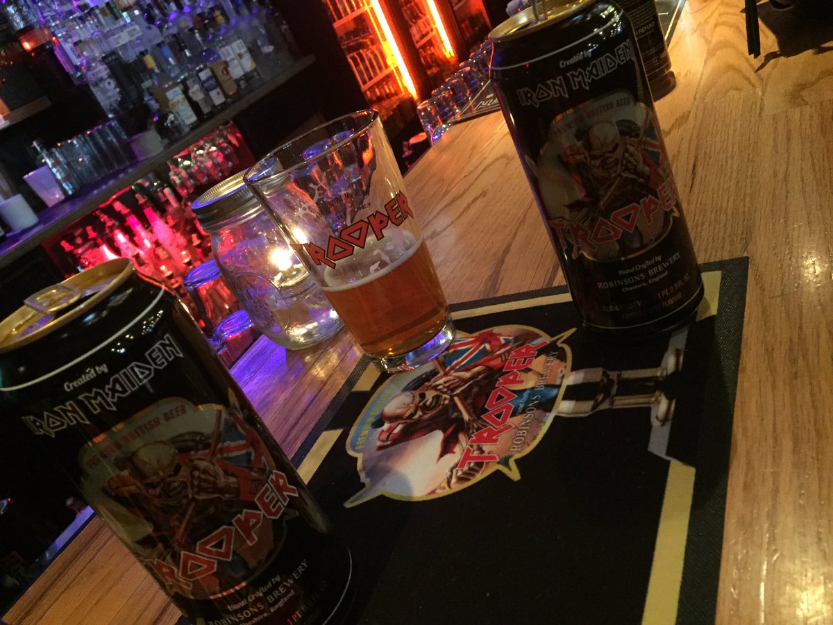 Robinsonsbeer's tweet photo. @IronMaidenBeer #trooper party time in Chicago! https://t.co/IIPFLlGD3U