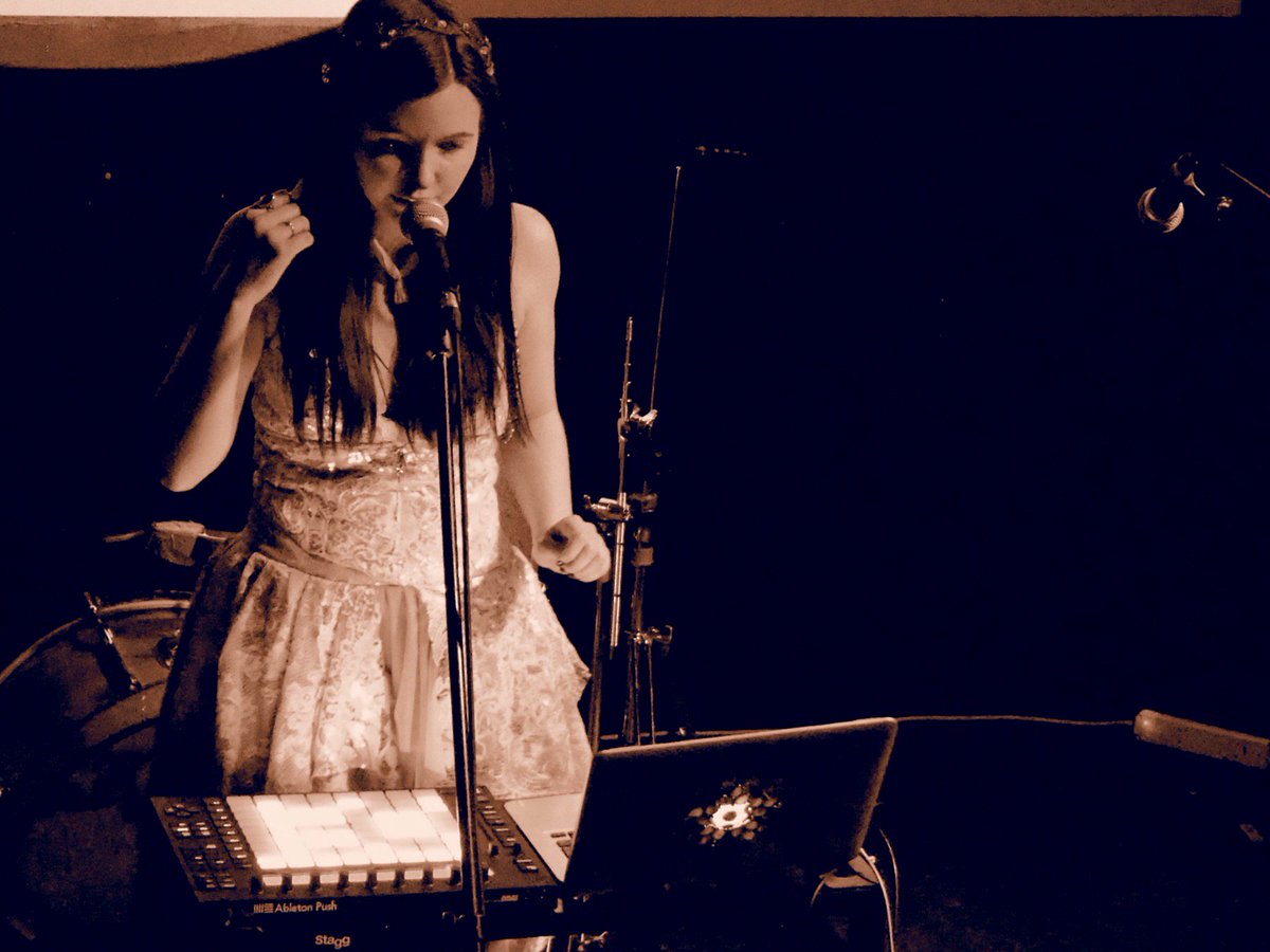 .@i_am_alice__  great gig. A little reminiscent of vanbot