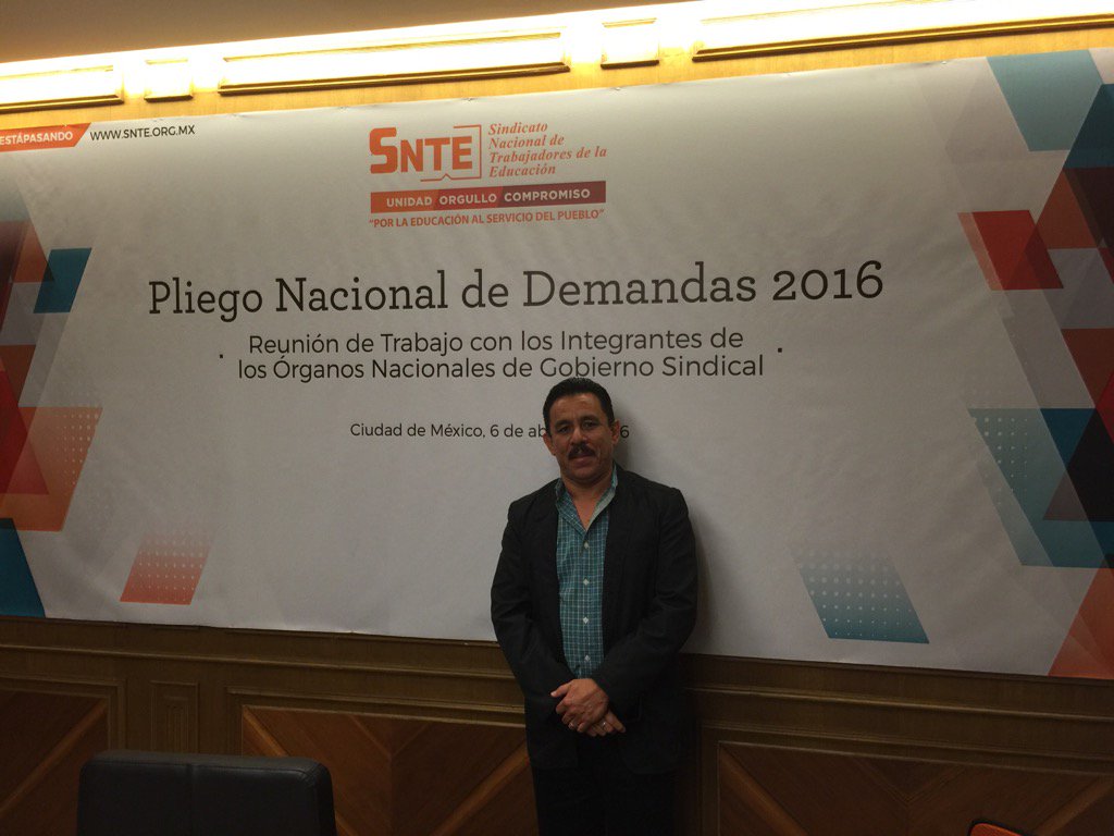 cmoreira38_5's tweet photo. Hace unos minutos el compañero @bmontoya_snte5 se incorporó al CEN del #Snte en el Colegiado de Asuntos Laborales https://t.co/CTjphOd0vF