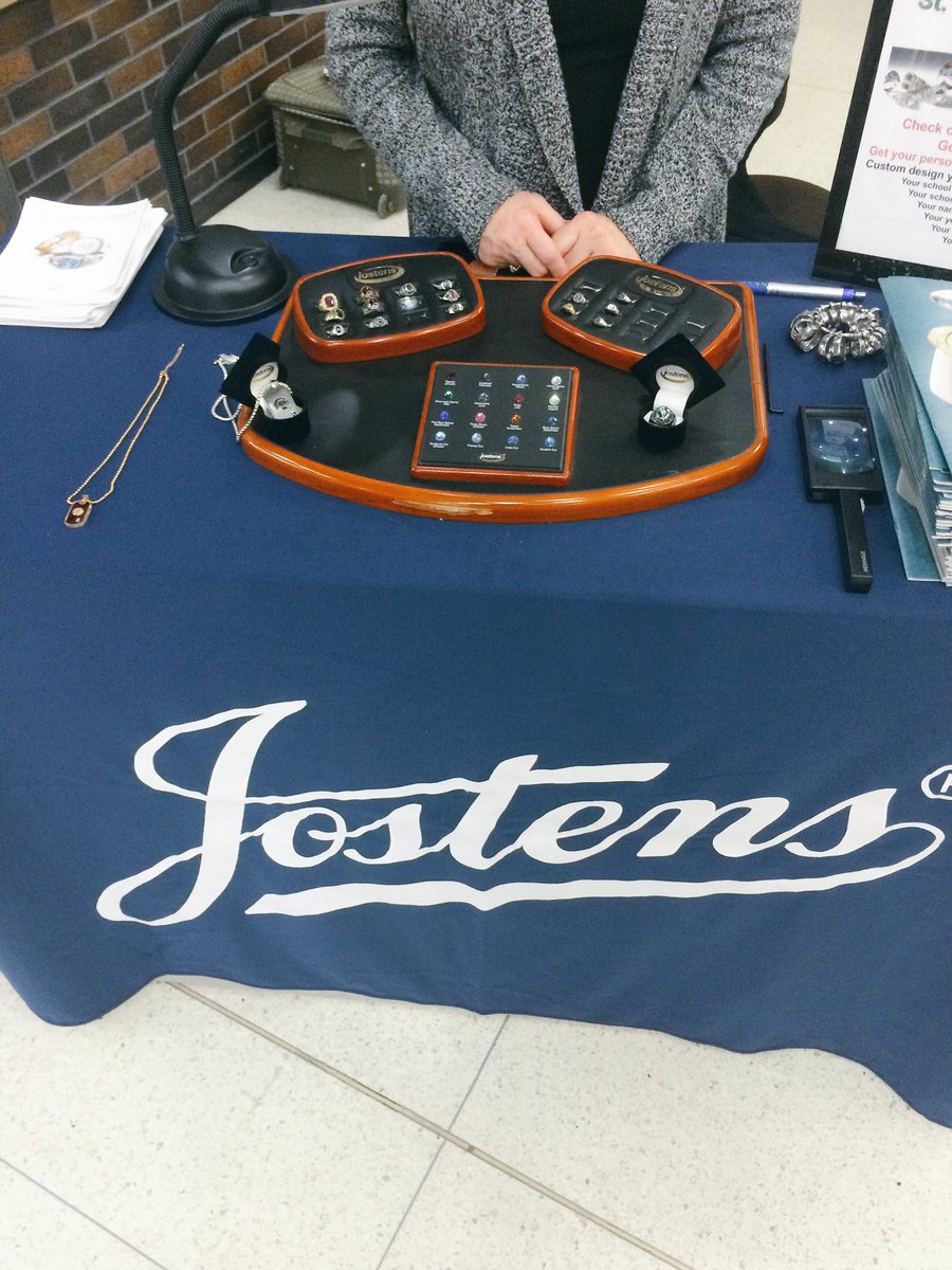 JostensJohn's tweet photo. @sheridancollege Looking forward to seeing all the Grads tomorrow at HMC. #HMCEvent #SheridanConvo https://t.co/Ws8e9EXD3U