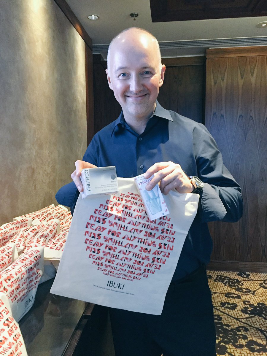 It's that time!! RT &amp; follow <a href="/davelackie/">dave lackie</a> for your chance to win this amazing #ShiseidoBeauty Ibuki gift bag!