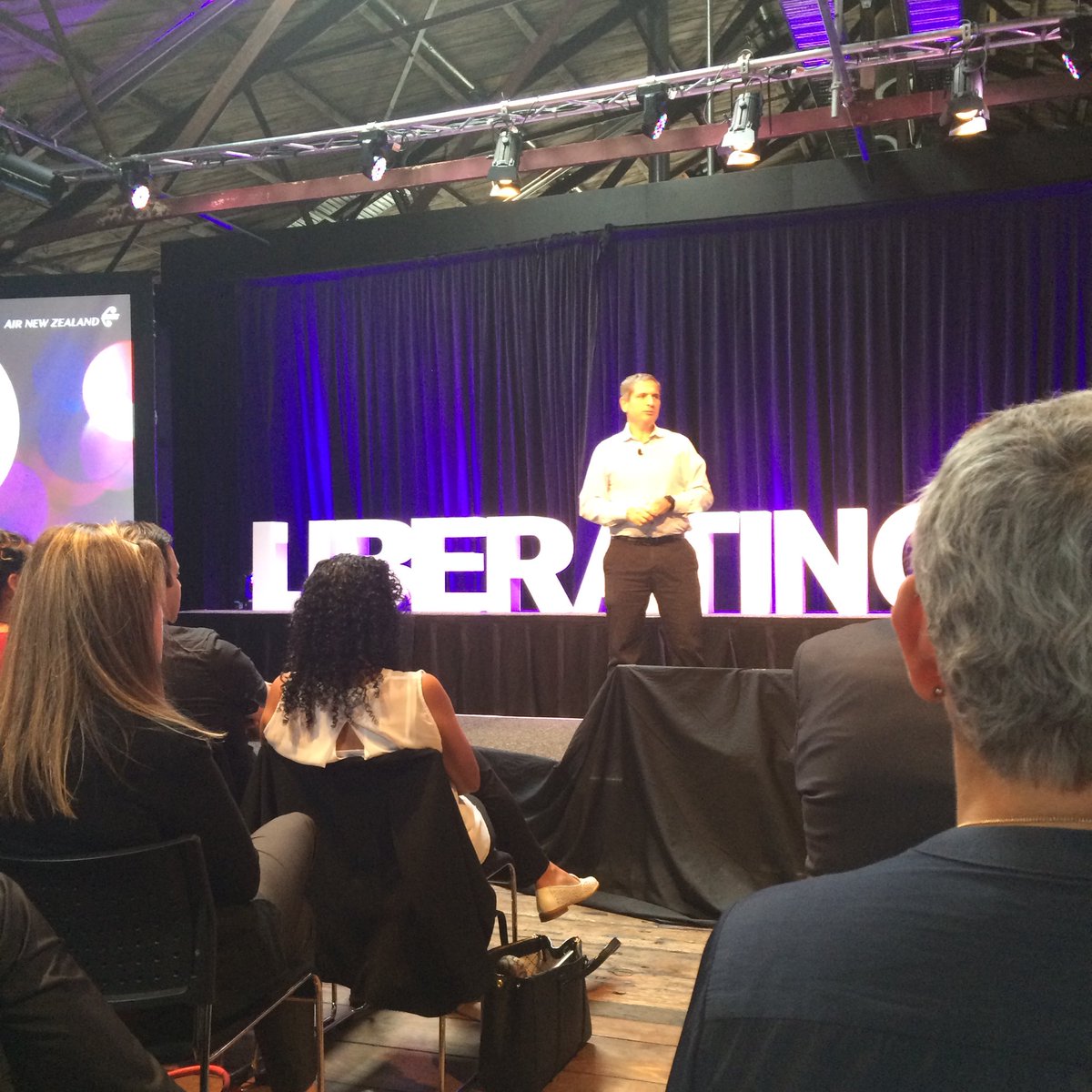 patrice_wilkin's tweet photo. @avgolan taking us through the digital transformation at the @AirNZCareers People Forum #flyingHR https://t.co/YprhEzcVdV