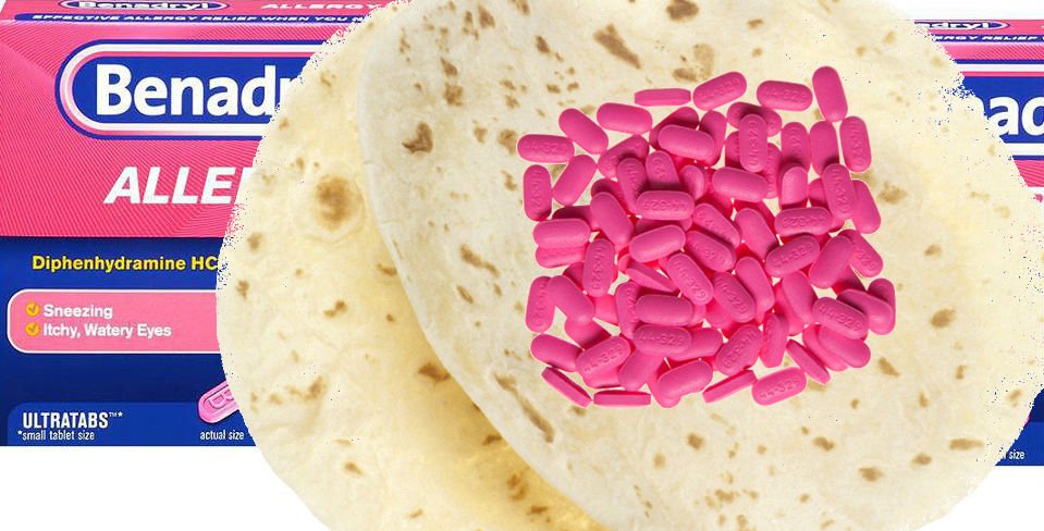 OMGAUSTINTACOZ's tweet photo. OMGAUSTINTACOZ HAS THE PERFECT CURE FOR SPRING ALLERGIES WITH OUR NEW BENADRYL TACOS!! COME GET EM AND STOP SNEEZING https://t.co/2eA8zWIPU4