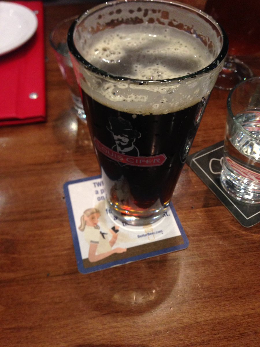 missalanag's tweet photo. Happy #humpday ! Enjoying some good beer with even better people @deguzmanaaron8 @JanieSuh #BetterBeer #louiscifer https://t.co/6FTlGZ3fQW