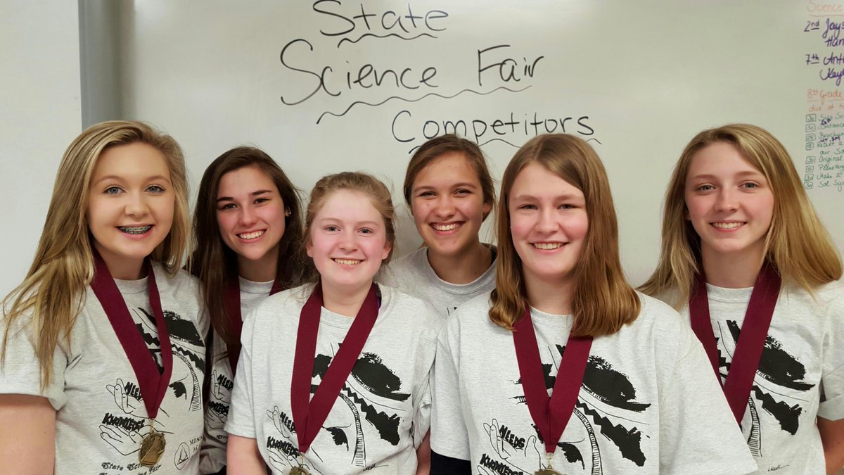 #MNStateScienceFair competitors #supergirls #isd2580