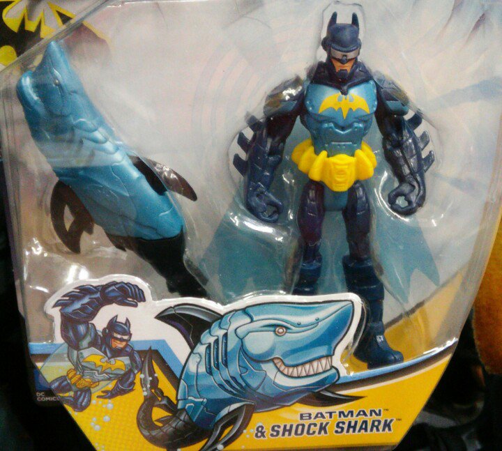 ToyDeptPod's tweet photo. Bat Shark Repellent not included. https://t.co/JQsJYcJGYM