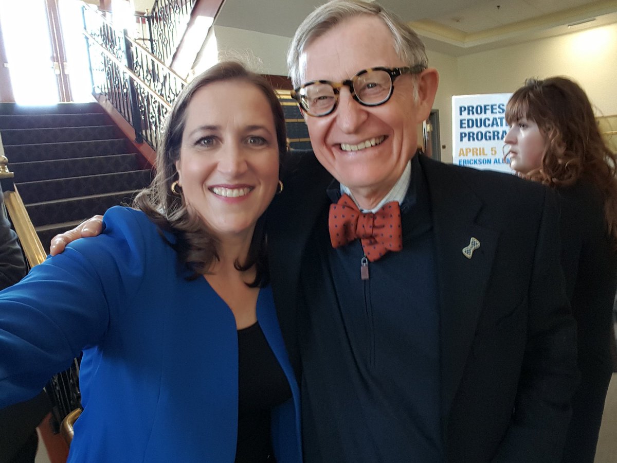 Great 2 day hometown tour. Thank you for the welcome <a href="/WestVirginiaU/">WVU Mountaineers · Let’s Go!</a> <a href="/WGST_WVU/">CWGST_WVU</a> &amp; of course <a href="/gordongee/">E. Gordon Gee</a> for the selfie