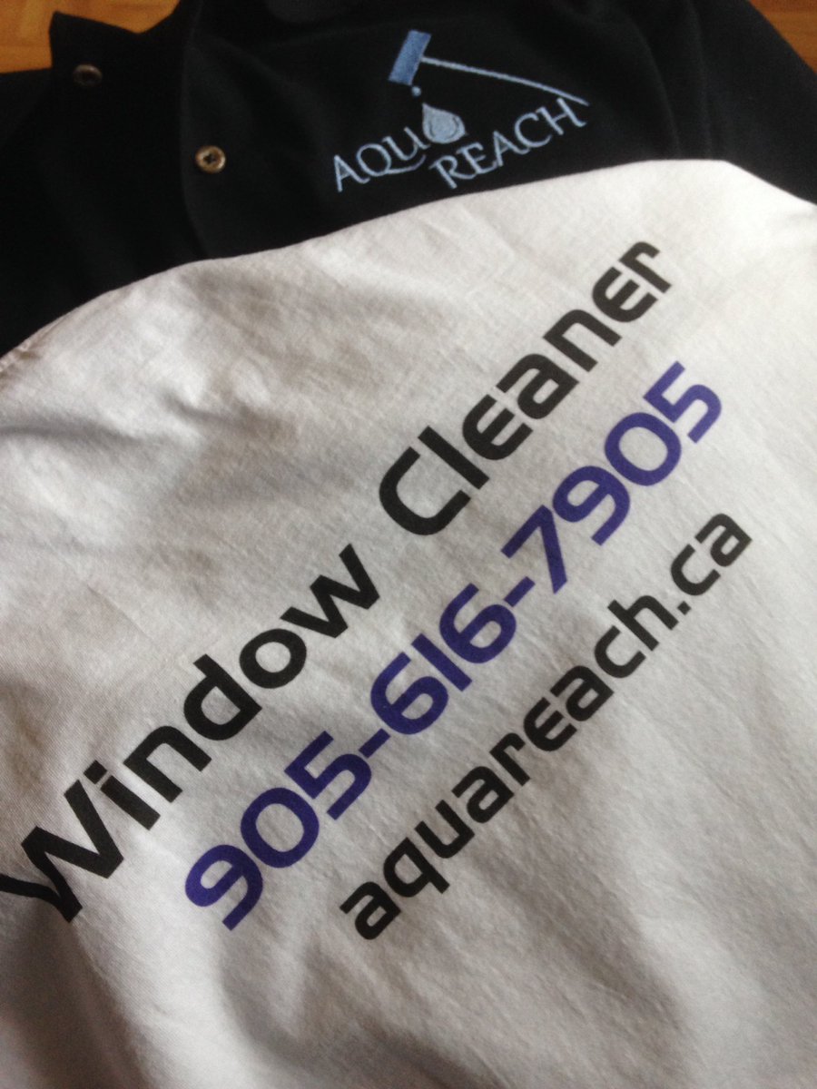 aquareachcanada's tweet photo. New season new work gear! #windowcleaning #oakville #aquareach #yourlocalwindowcleaner https://t.co/wbcAZctKH9
