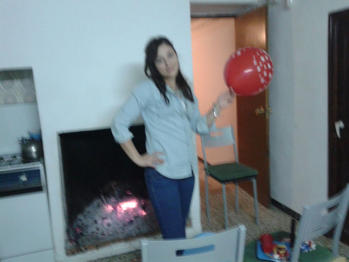 lucia tweet media