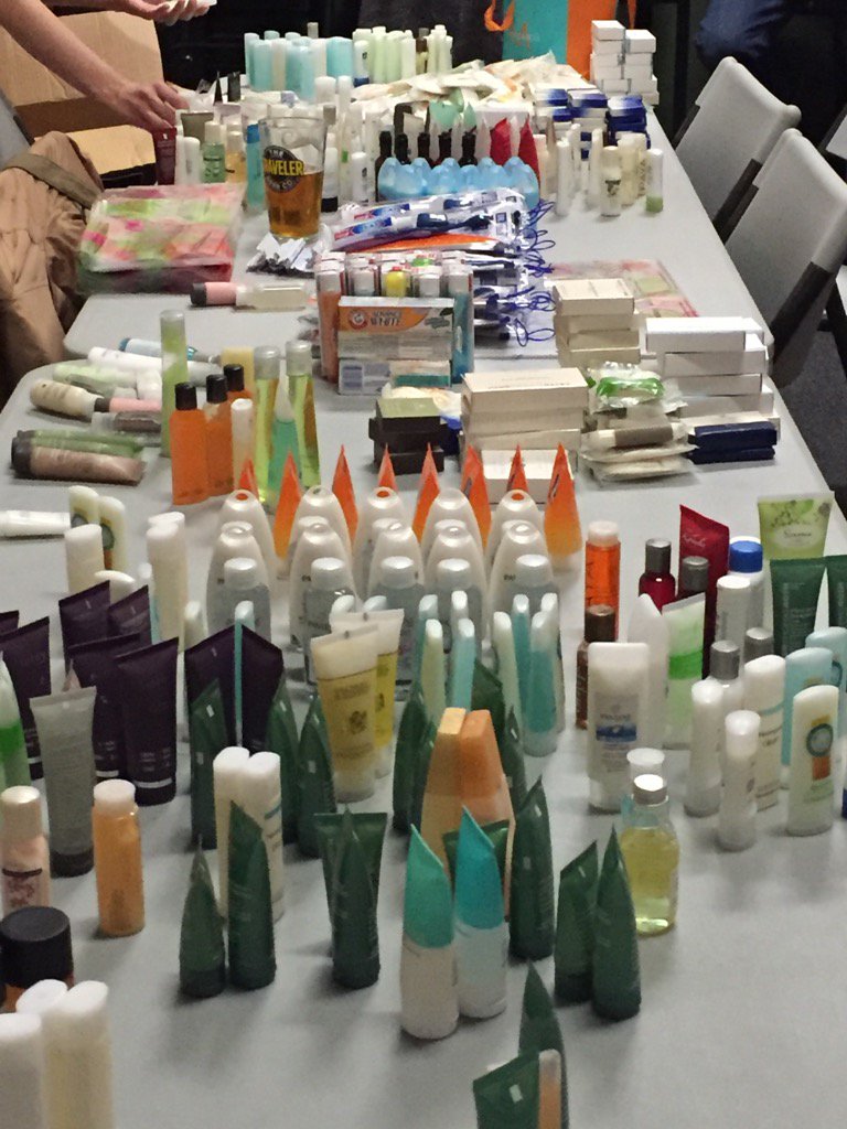 MaureenMcCann13's tweet photo. Ever wonder what to do w/ unused hotel soaps and shampoos? @BaldwinRotary collects them for #RonaldMcDonaldHouse https://t.co/mSiXejuOsA