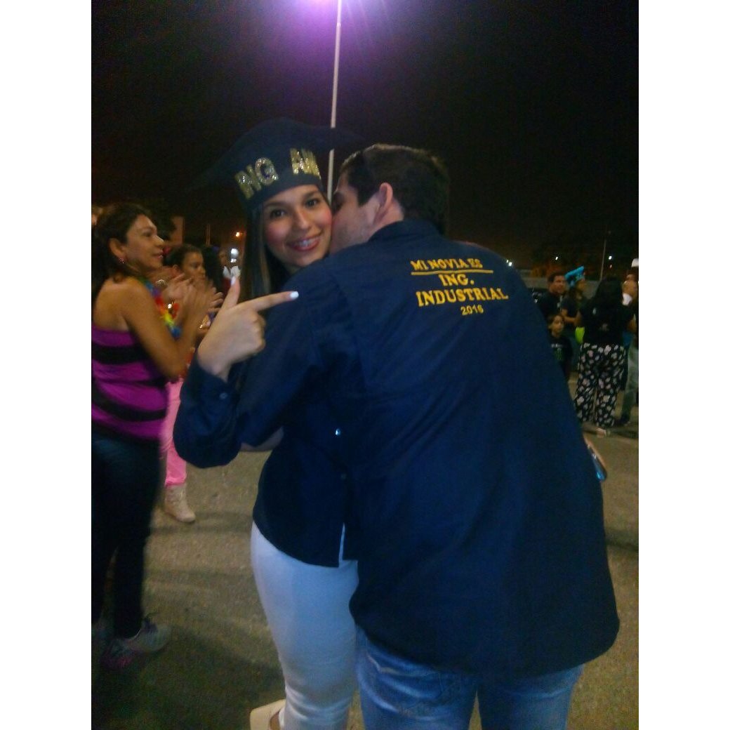 andradegenesis's tweet photo. Mi incondicional en todo momento! https://t.co/4QDiwhQfry