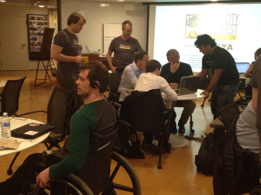 MAYA_Design's tweet photo. We're a full house! Glad to have the teams in our space. #SteelCityCodefest https://t.co/ZyltX8uFS6