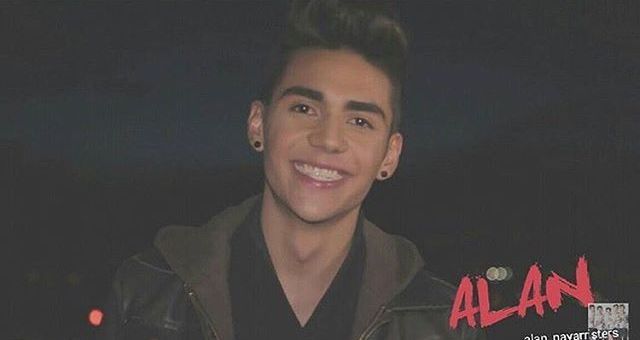 CodersLGDLOffic's tweet photo. @soyalannavarro es aquel que con tan solo una sonrisa te alegra el DIA ♥ #AlanAppreciationDay https://t.co/ope4ZBjMq9