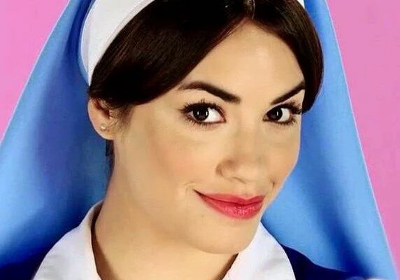 lalitasdelsur's tweet photo. Hace un año la conociamos a ELLA que nos saco sonrisas TODAS las noches. UN AÑO de tu primer protagonico @laliespos https://t.co/aREVks8qVR