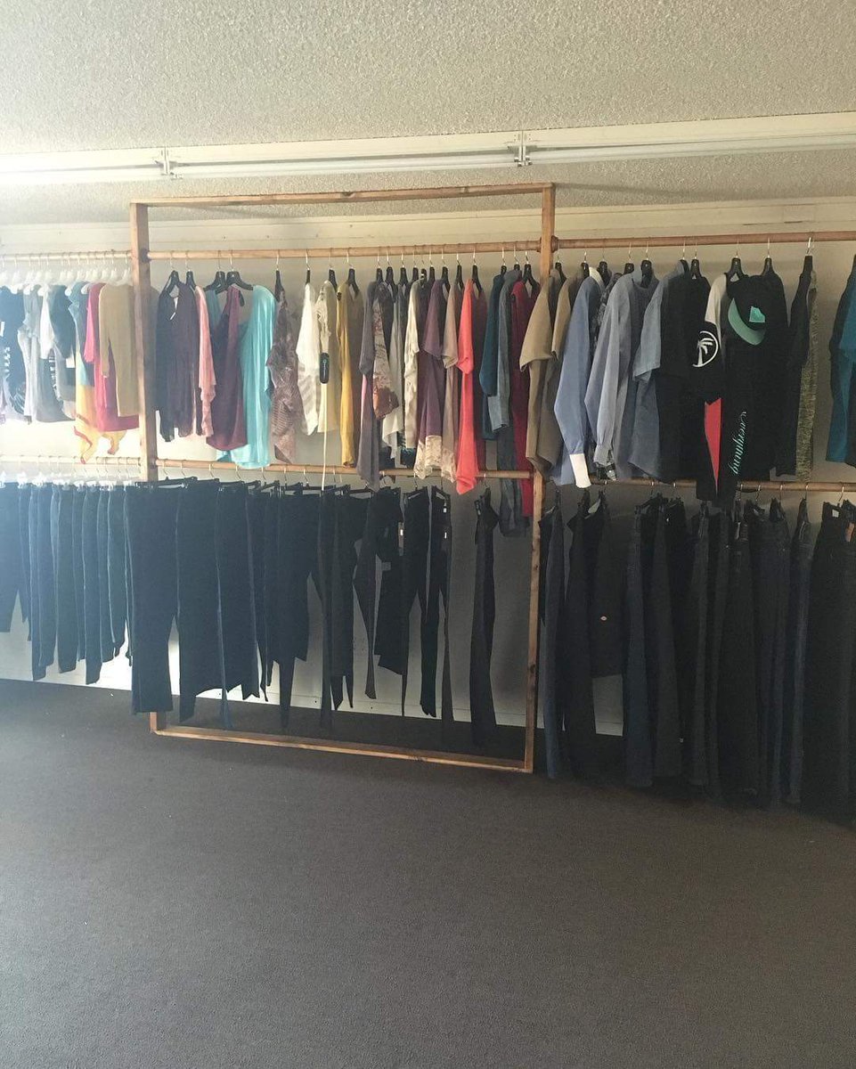 KOL Thrift Store (KOLThriftStore) Twitter