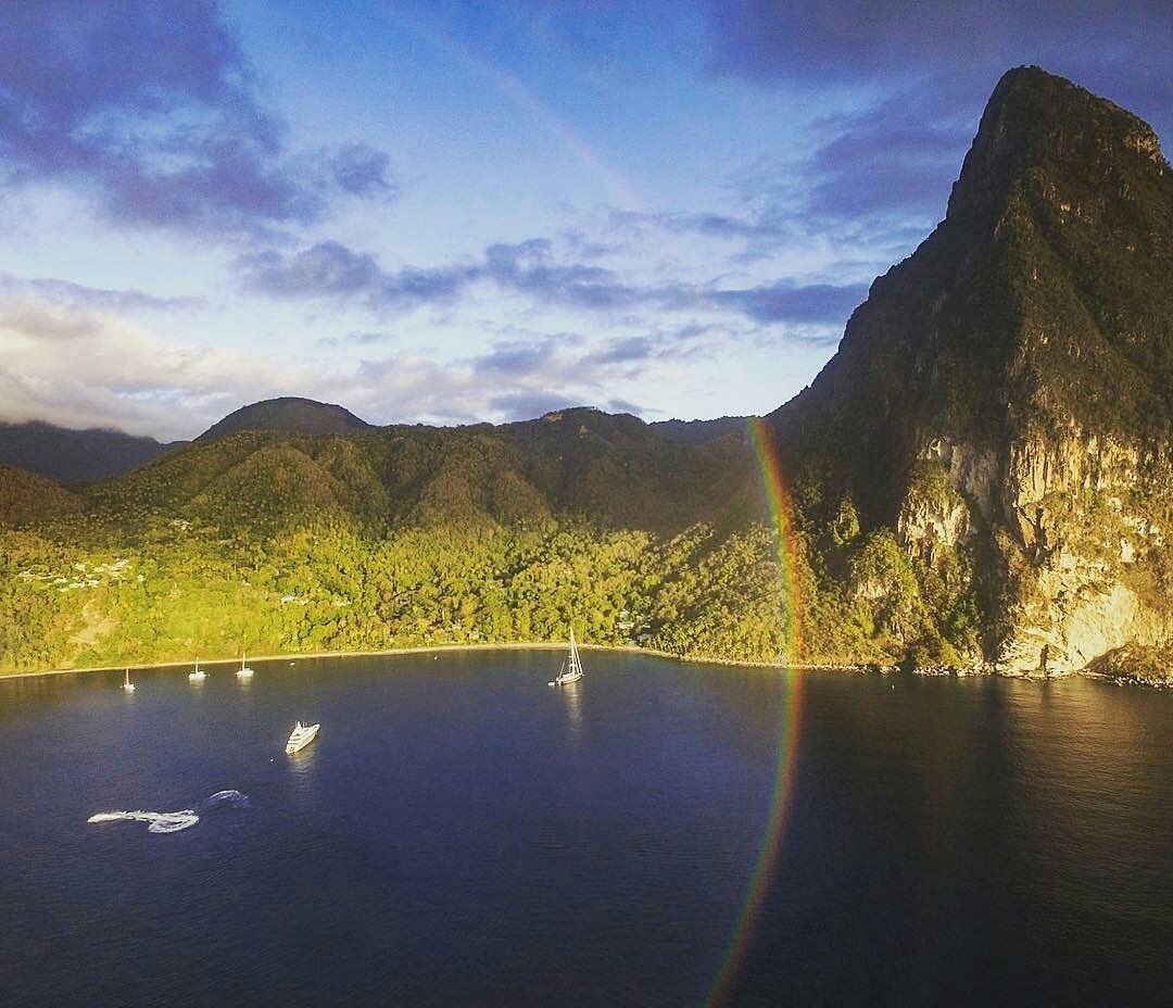 Travel_StLucia's tweet photo. Happy #WanderlustWednesday from #simplybeautiful #StLucia! 
Pic by: @sy_marae https://t.co/wXMowyJUIW #SpringBreak https://t.co/tHMW6SgKuh