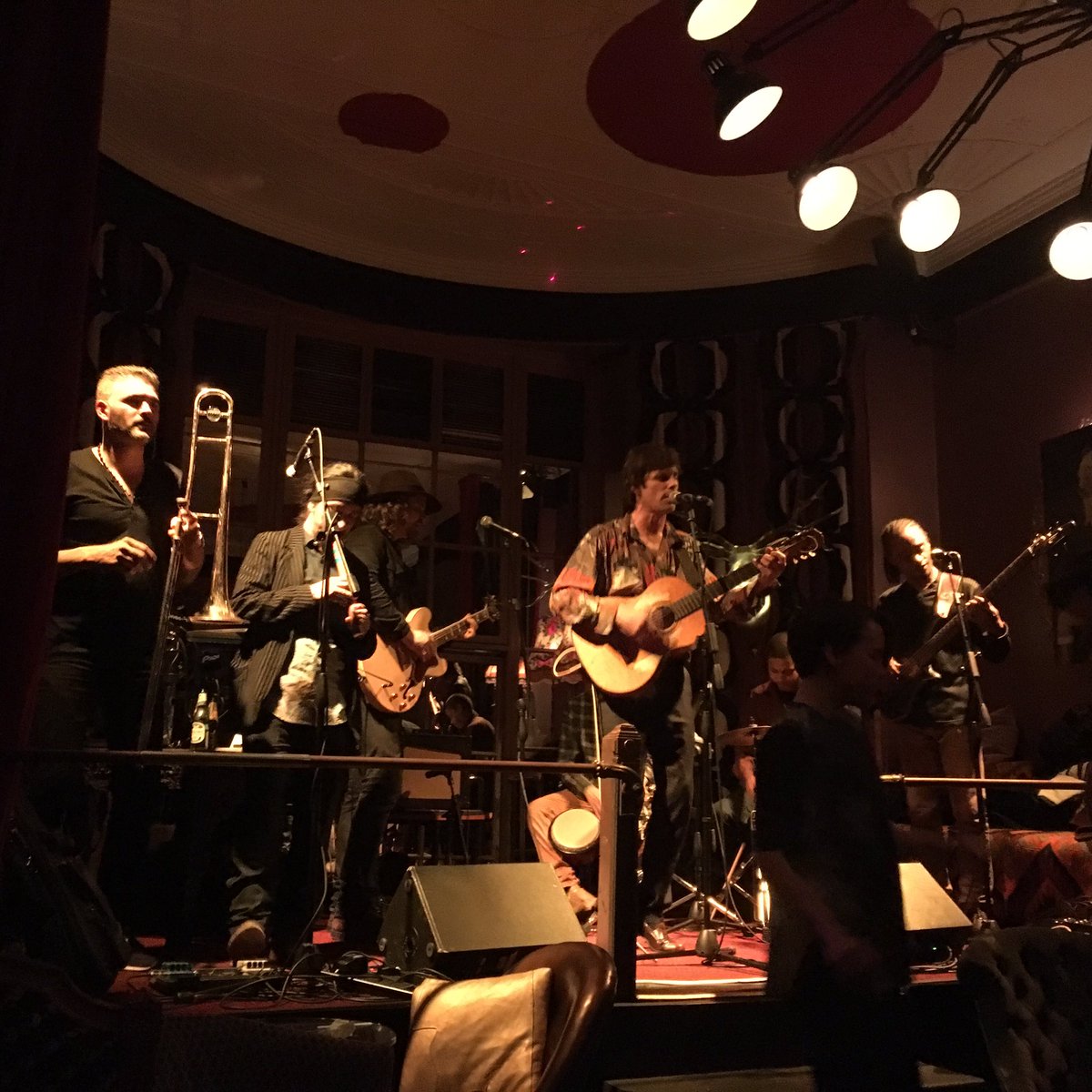 SusieSummerArt's tweet photo. #jacksonscott @sketchlondon #fabulous https://t.co/Icyth34vgP