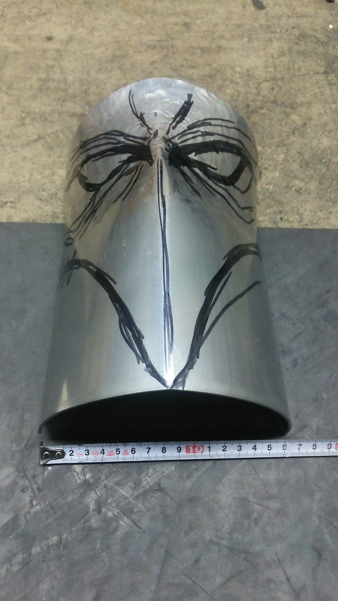 風山 博明 昨日の 女子中学生探偵シリーズとかいう ニコニコ ボカロ発祥のヤツの 怪盗大鴉のマスク １日 ２時間でペロっと作れれば応募しても良いかな って思ったけど無理ゲーだった コスプレ 女学生探偵シリーズ 怪盗大鴉 T Co