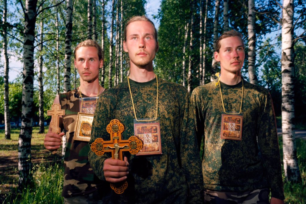 nikitashokhov's tweet photo. @YET_magazine published #SacredProcession / text by #DariaTuminas and #NadyaSheremetova @FotoDepartament https://t.co/xhuriki9Mr
