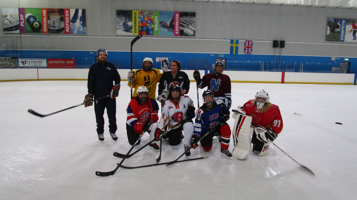 ZEEK_GROUP's tweet photo. Big thanks to the @B_Wildcats for trialling the Zeek Z1.0 sticks, its great to hear you liked them!! https://t.co/shpA4JpYoN