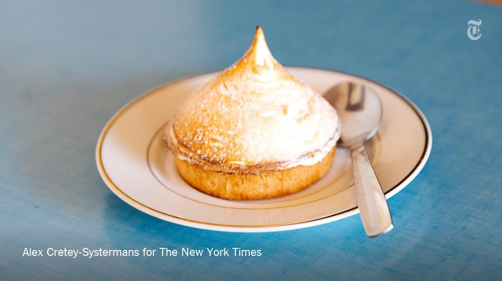 nytimestravel's tweet photo. Bakeries &amp; cafes in Paris are offering sweet alternatives for those who can’t eat gluten. https://t.co/LTEvpMWLBw https://t.co/slUltBDw4g