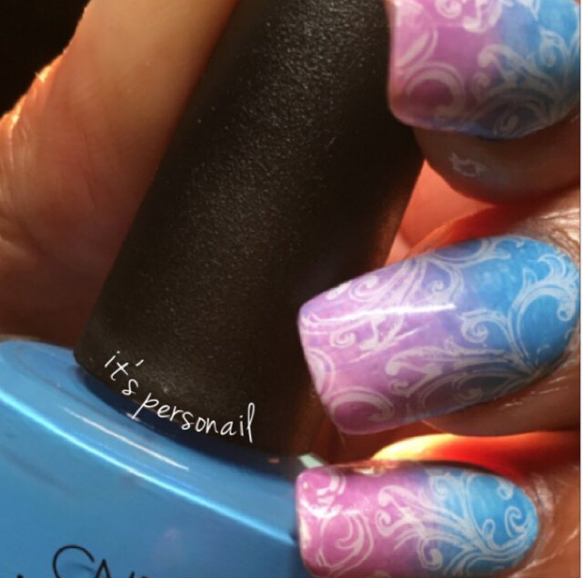 its_personail's tweet photo. Fixed! I was supposed to do someone else’s nails yesterday but they flaked out on me, so I’ve been doing my own! https://t.co/LC9JbCwJ0X