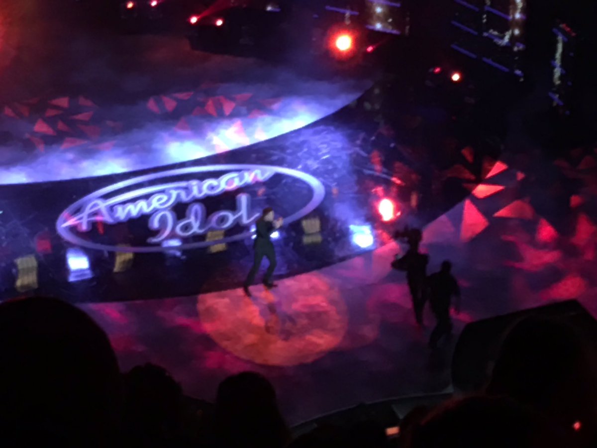 THillMedia's tweet photo. My view of @TrentWHarmon at the @AmericanIdol finale! #WLOVFox #WTVAnews #TeamTrent #TeamSip https://t.co/RDr8U6TN9e