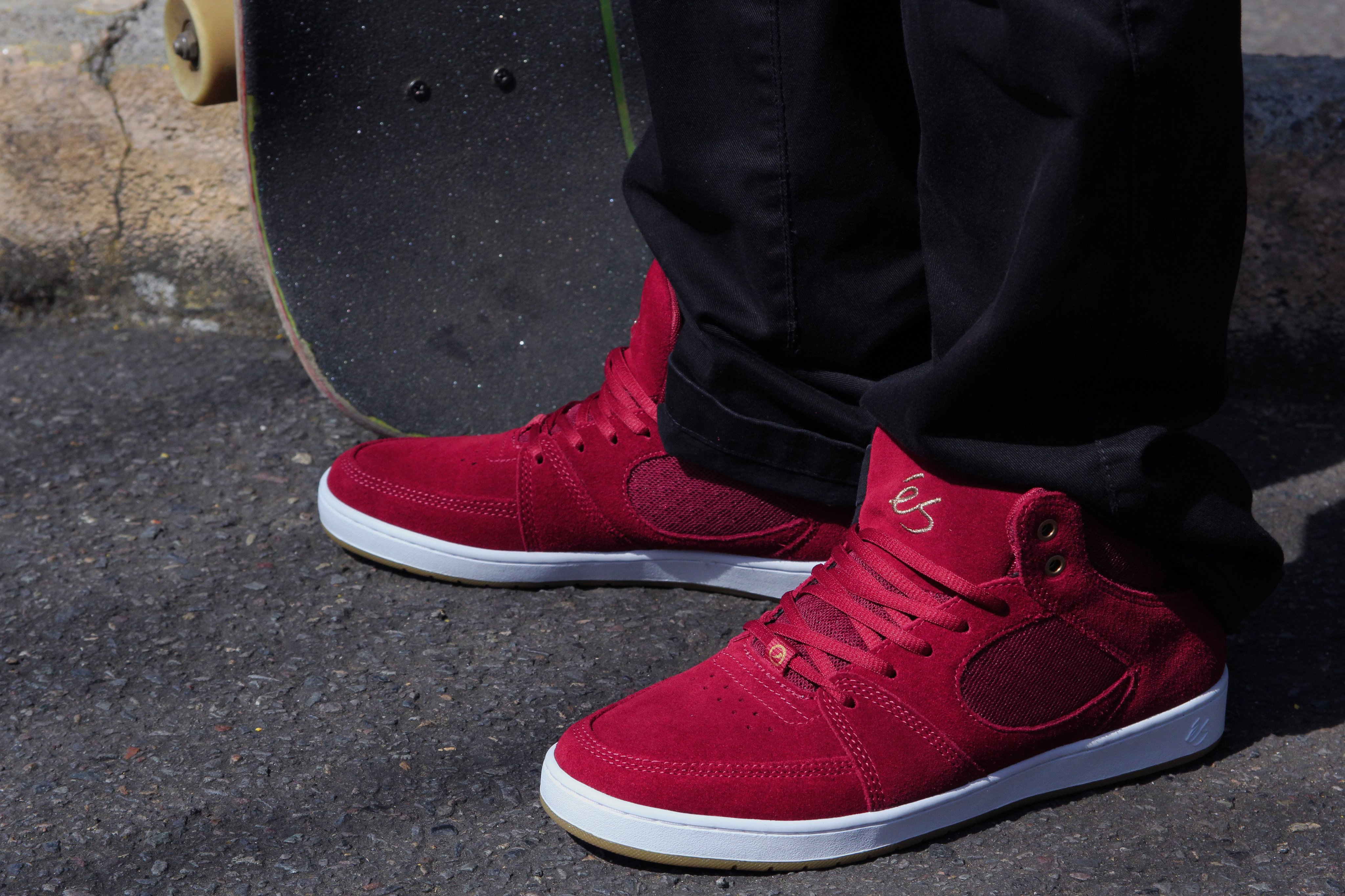 S accel store slim mid