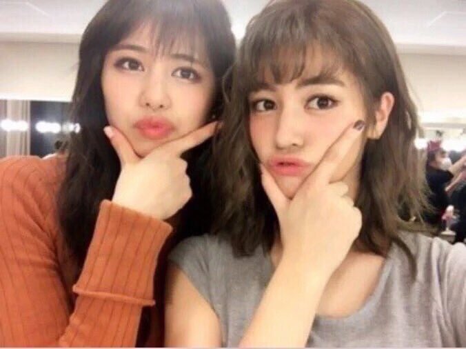 2DFQgMlmVswo7FV's tweet photo. みんなにアンケート
可愛いor美人なのは？
ツインタワー →RT
広瀬姉妹         →いいね
フォローもお願いします🙏 https://t.co/ROeI8yg7J2