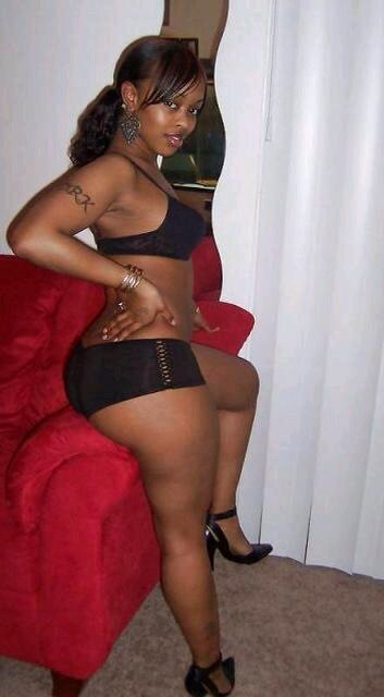 TittyLove69's tweet photo. #AssAlert #AssWednesday 83 https://t.co/EolFiAPMqF