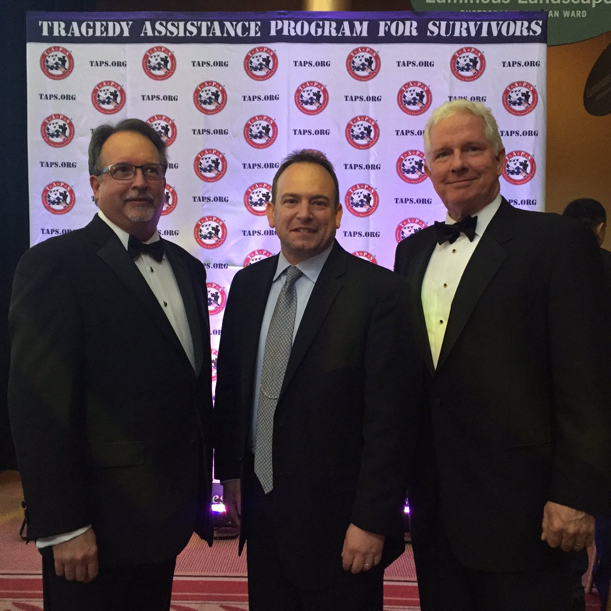 RichPaul8's tweet photo. #TAPSGala. ValueOptions Federal Services #BeaconHealthOptions. https://t.co/L63NE3jMSG