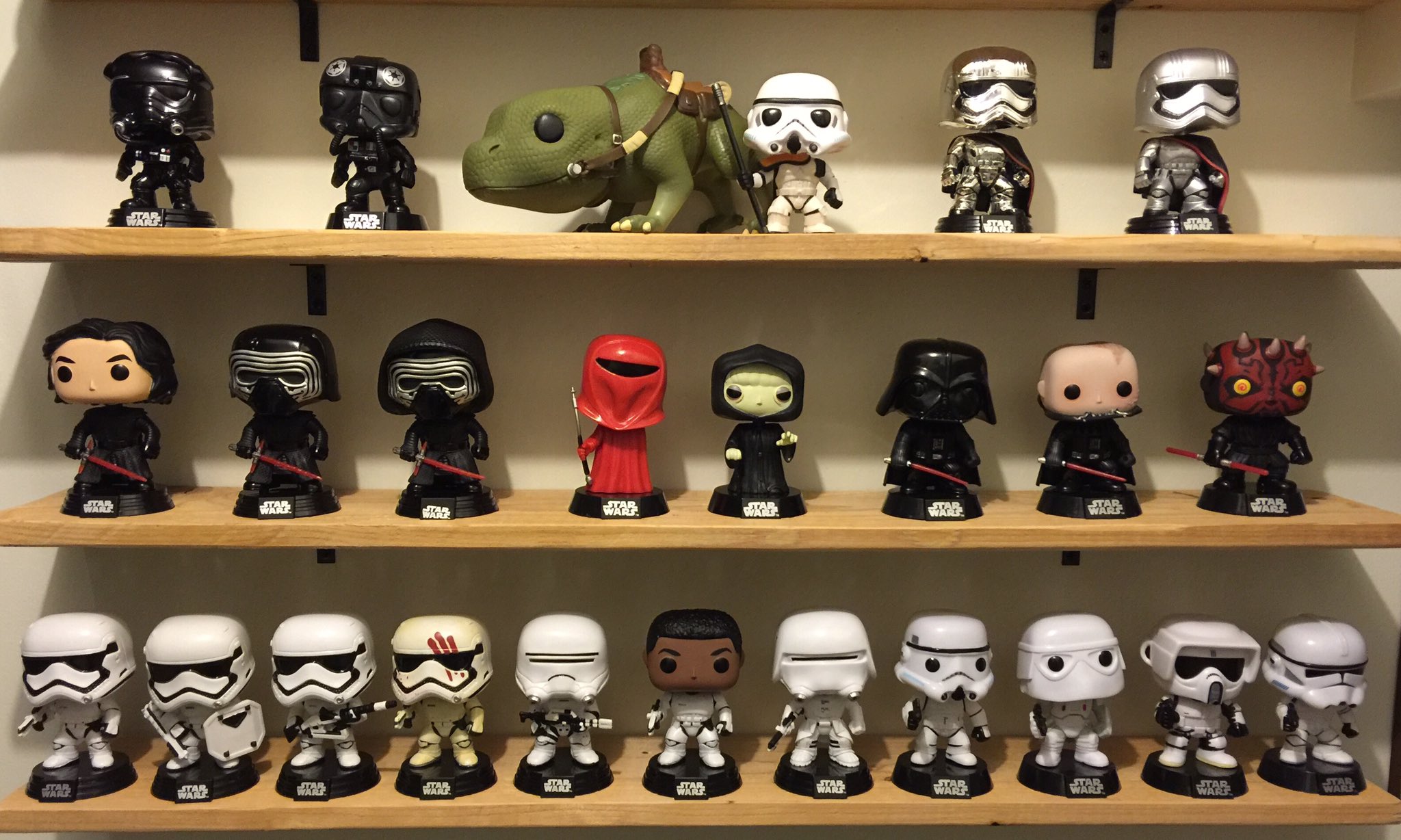 StarWars PoP! Bounty on Twitter: