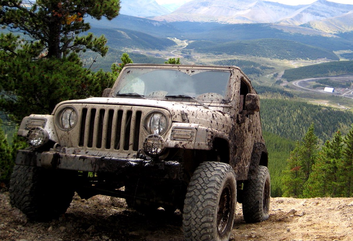 LookAtThisJeep's tweet photo. JEEP (Juggle Every Environment Persistently) https://t.co/kNDXxJWeZT