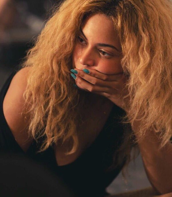 urgorgeoussmile's tweet photo. When you're trying to have a positive attitude but life keeps testing you https://t.co/t2EmgW6Boe
