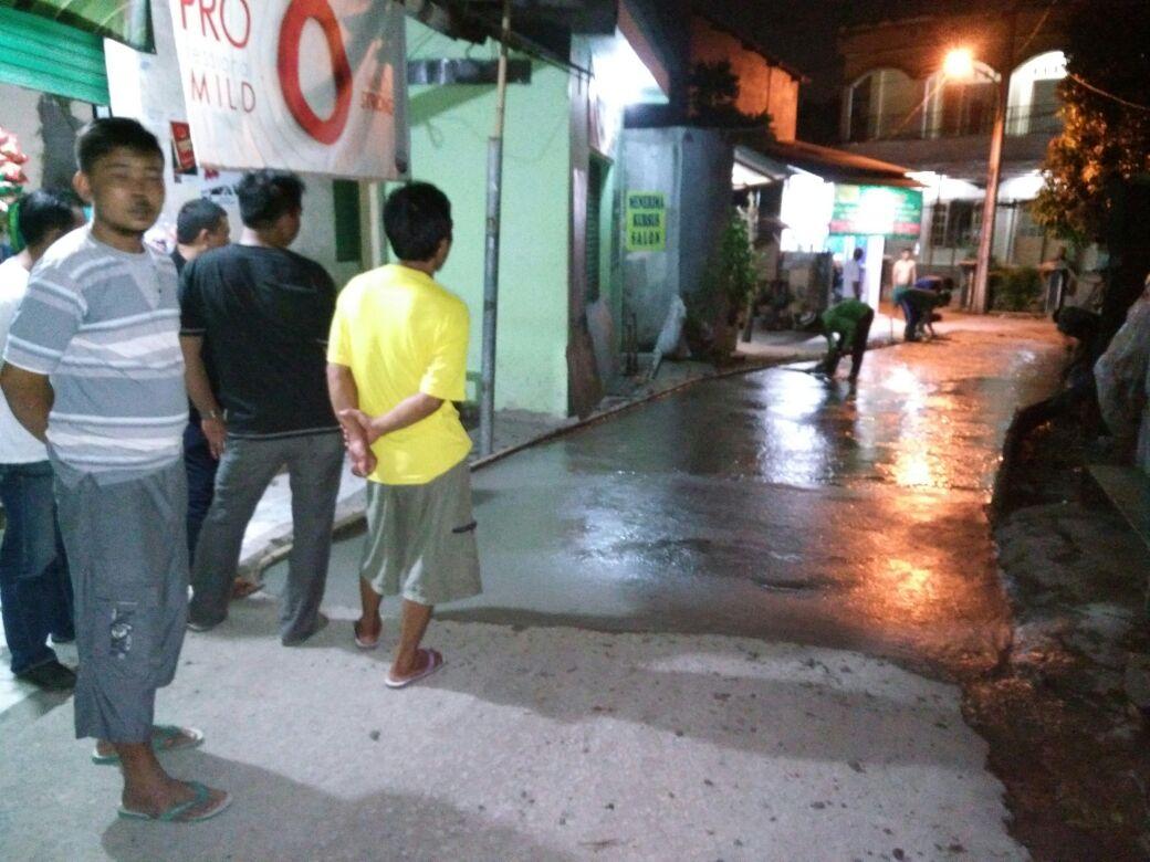 jaya_kel's tweet photo. Pengecoran jl.jati 1 belakang kelurahan pekayon jaya @kec_bekselatan https://t.co/VmpcITHYRB