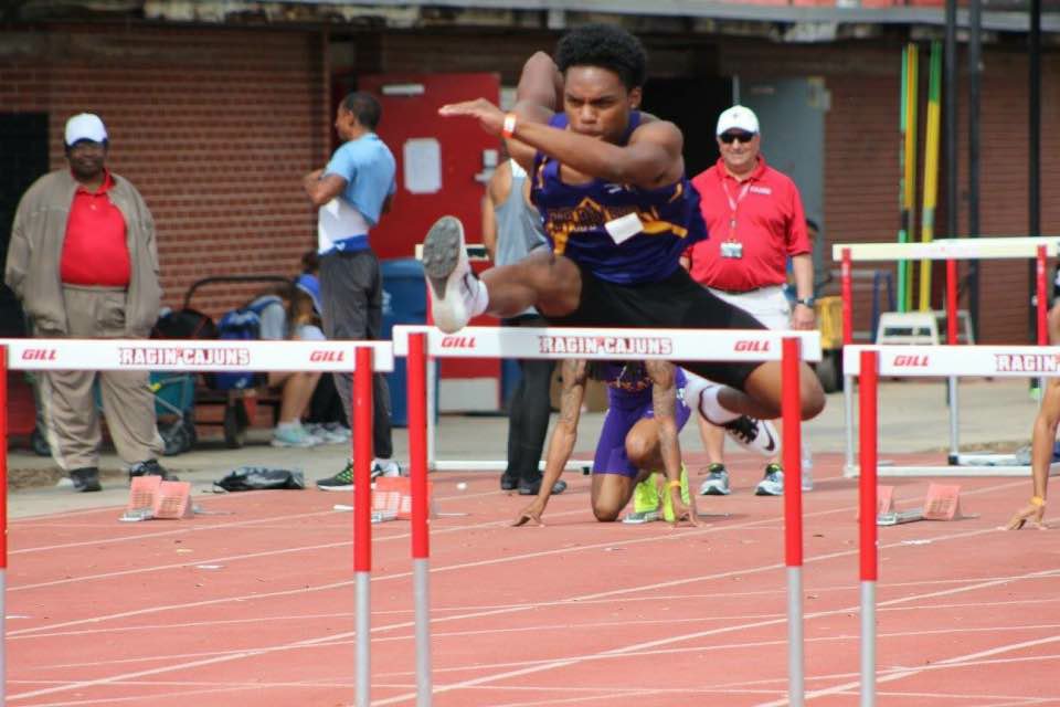 BreyanBliss's tweet photo. The only picture I could find of myself this year. I really do this
#HurdleSquad #BravesTrack https://t.co/B88wdbaYXZ