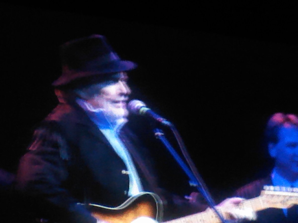 FavMusCards's tweet image. RIP to Merle Haggard, who passed away today on his 79th birthday.  Here's a pic at concert a few years back.