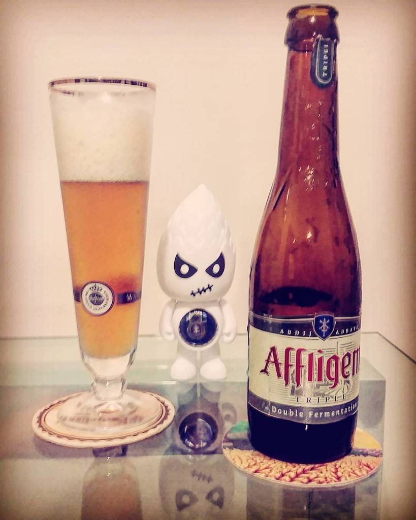 AffligemMexico's tweet photo. Afflingem, Triple #affligembeer #BEER #breja #bier #cerva #brewce #belgianbeers by icovolan https://t.co/4qMjmKI1i0